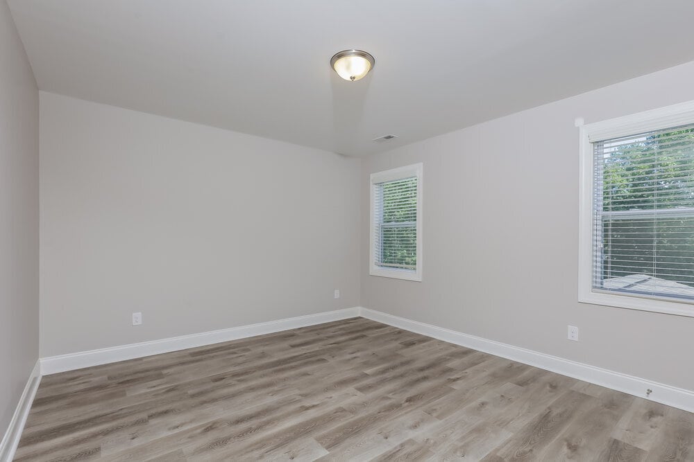 Building Photo - 168 Hawkesburg Dr