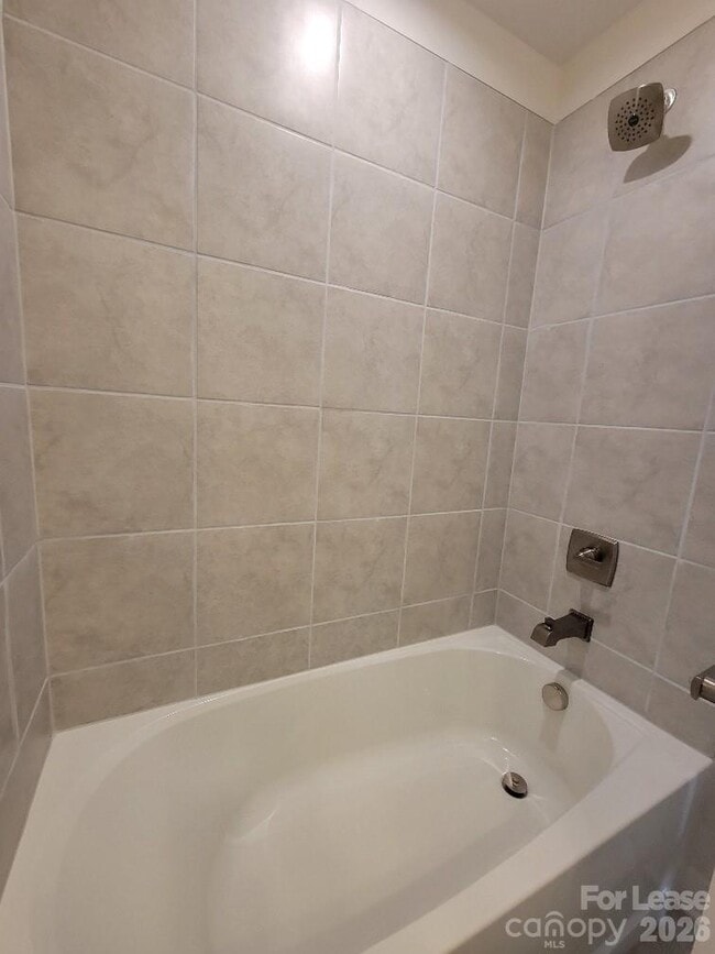 Building Photo - 3633 S Tryon St