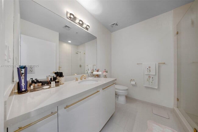 Building Photo - 7930 East Dr