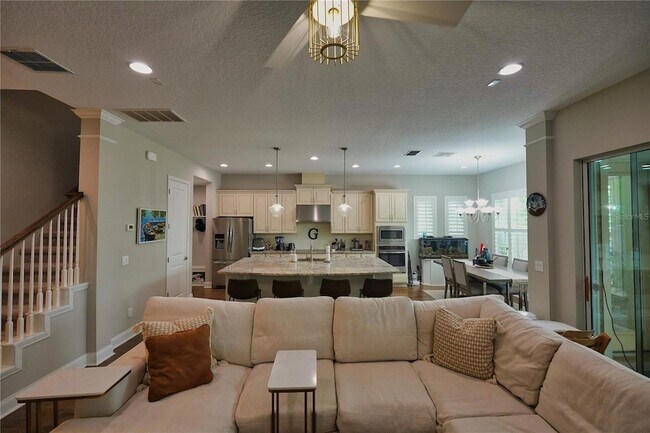 Building Photo - 594 Windy Pne Wy