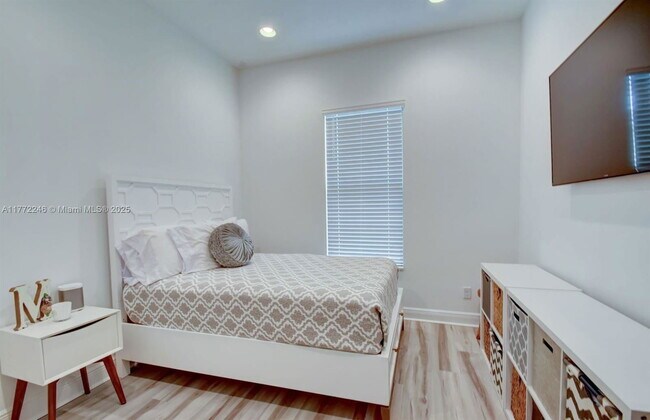 Building Photo - 3784 NW 89th Way
