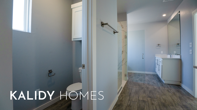 Building Photo - 14971 E Reno Ave