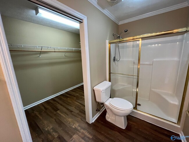 Building Photo - 2412 Harpeth Pl SW