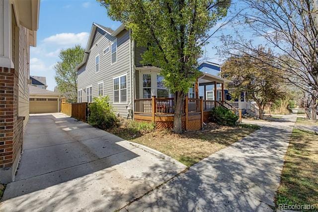 Building Photo - 2745 Xanthia St