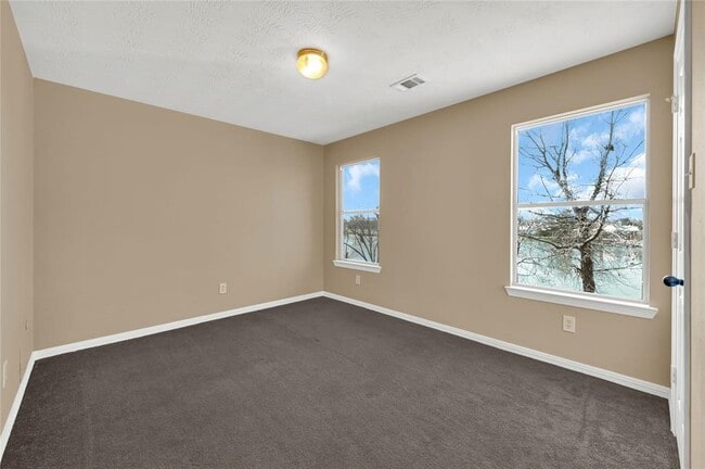 Building Photo - 7715 Omaha Dr