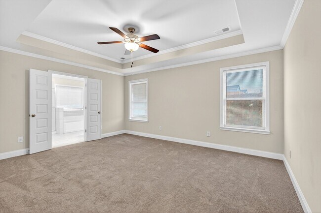 Building Photo - 4 BEDROOM SINGLE FAMILY HOME IN BRASELTON!