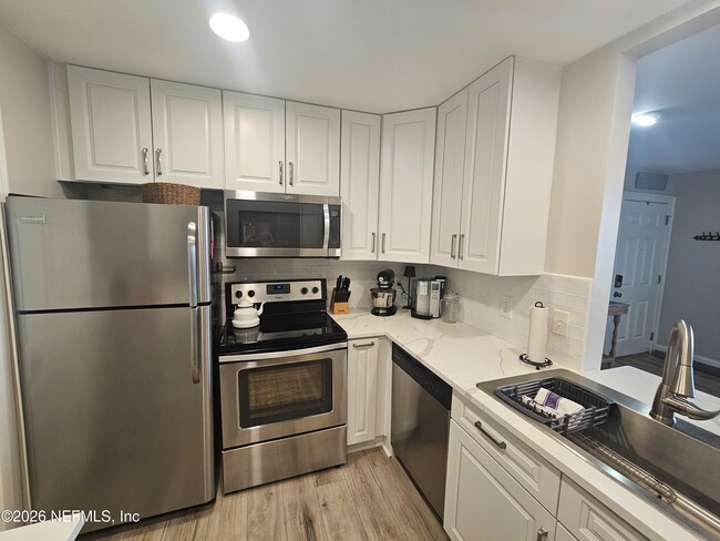 Building Photo - 11 Ponte Vedra Colony Cir