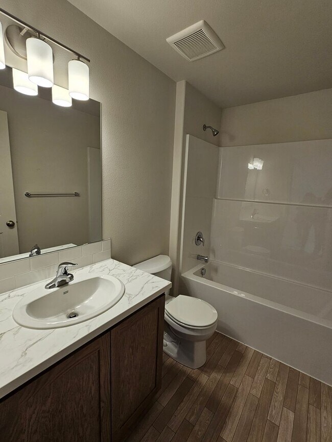 Building Photo - Newly Constructed 2 Bedroom, 2 Bathroom Home with Garage