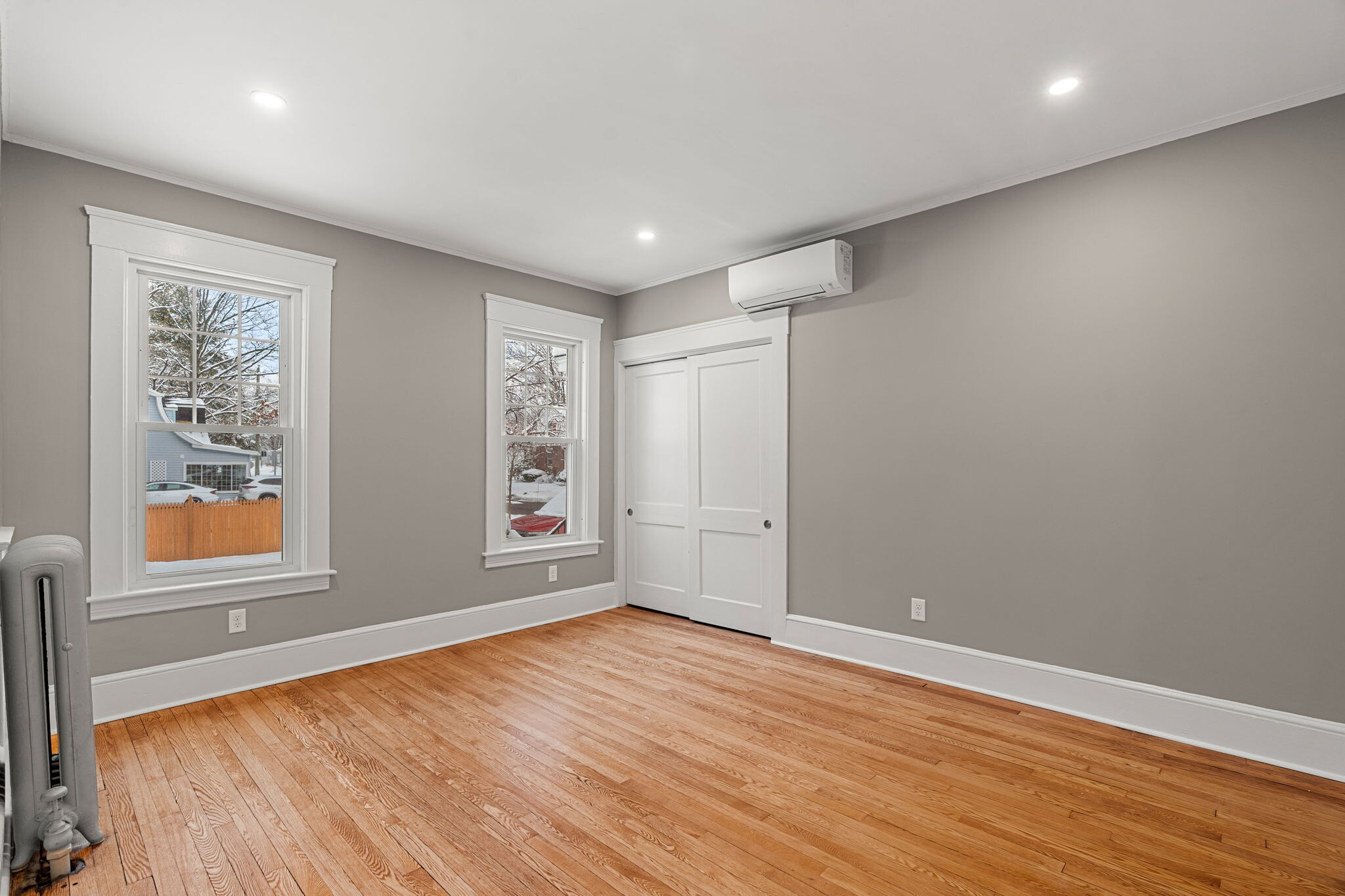 Building Photo - 200 Prospect St