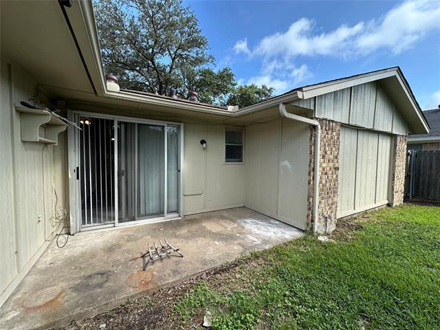 Building Photo - 638 Grinnell Dr