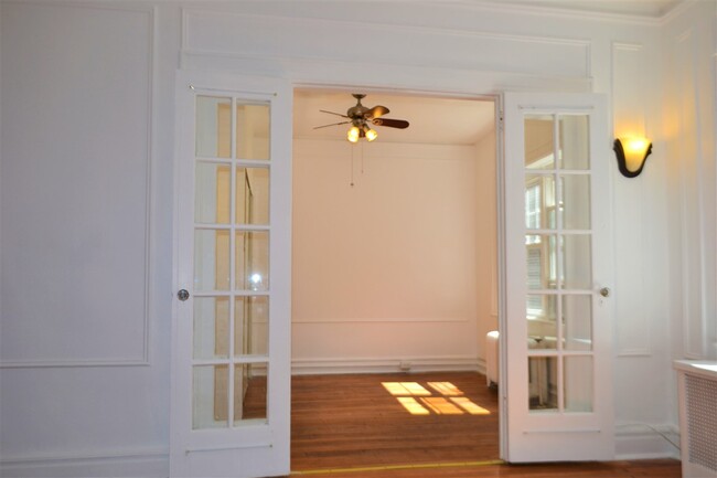 Building Photo - 40 74th St