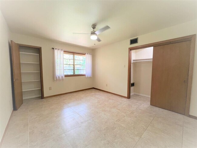 Building Photo - 11756 Taylorcrest Rd