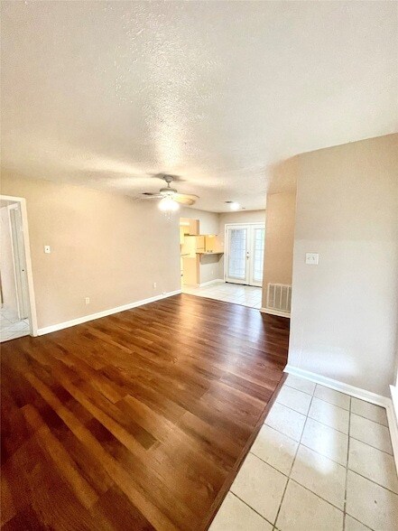 Building Photo - 11906 Binghampton Drive