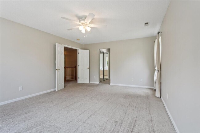 Building Photo - Spacious home in Fernbrook community and J...