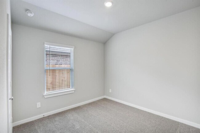 Building Photo - 3030 Marble Wy