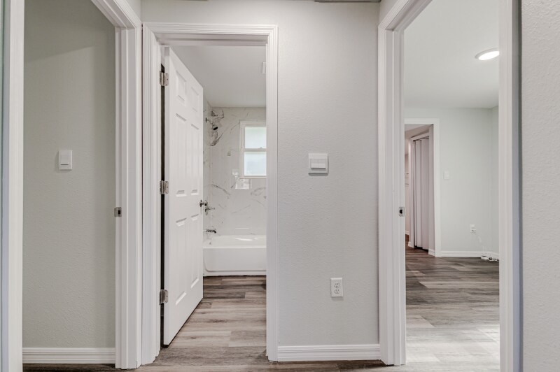 Building Photo - 2222 Peachtree St