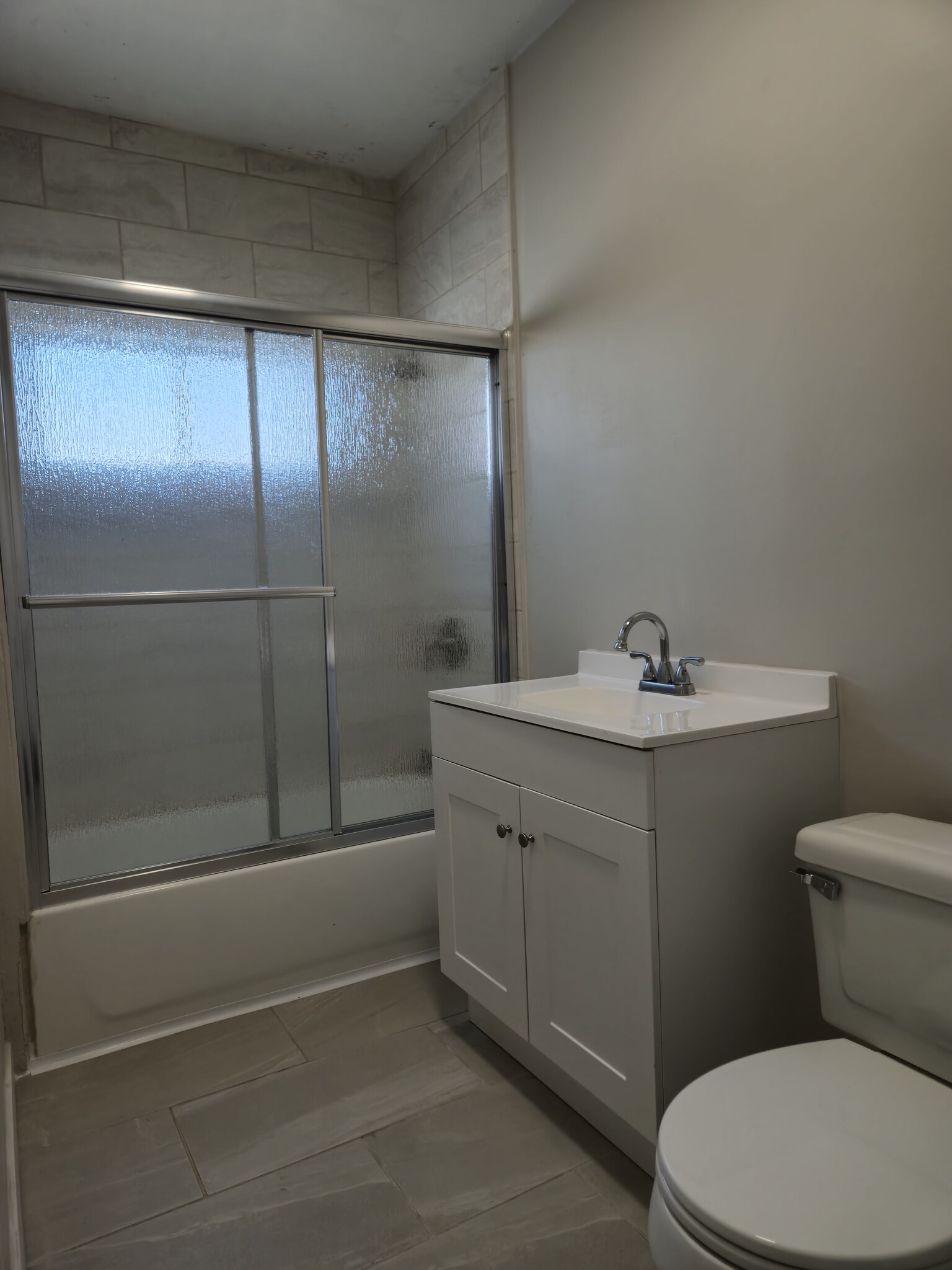 Building Photo - 209 W Ave 26