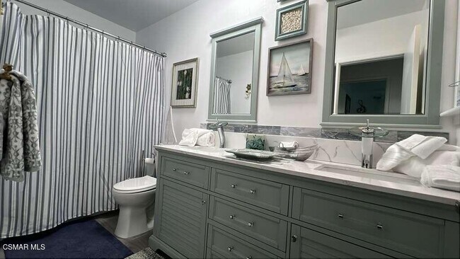 Building Photo - 1572 Dover Ave