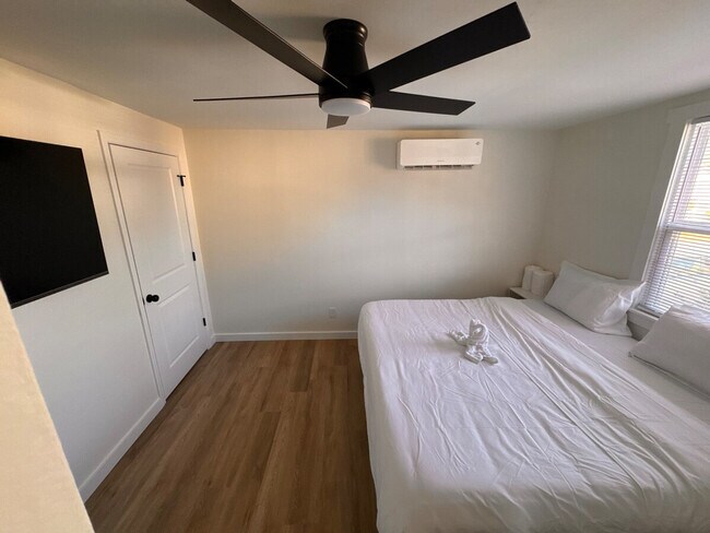 Building Photo - 104 Cannon Ave