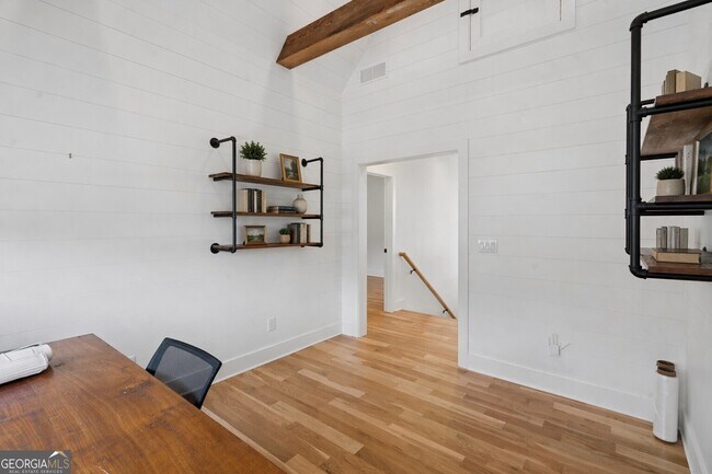 Building Photo - 1150 Blair Ln
