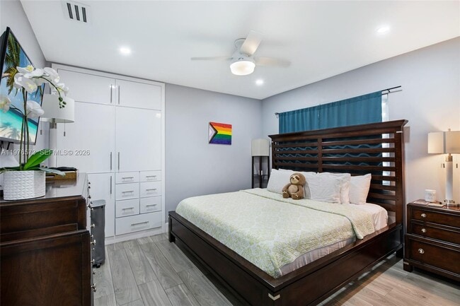 Building Photo - 1620 SW 19th St