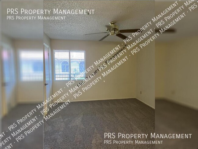 Building Photo - 10610 S 48th St
