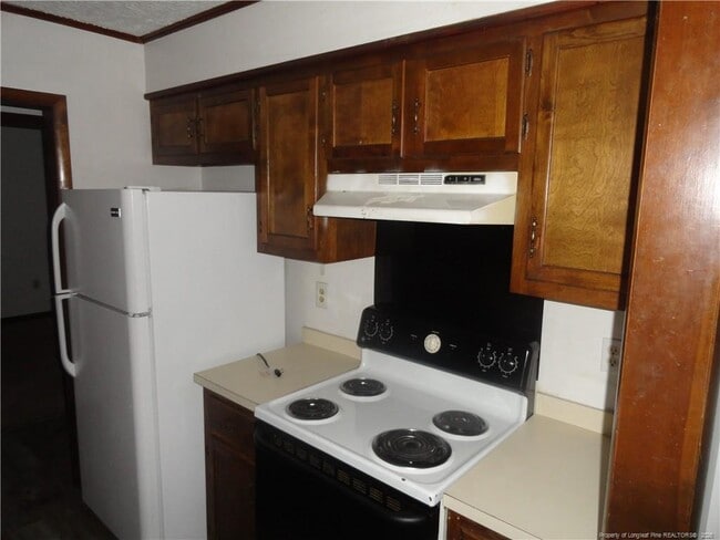 Building Photo - 495 Stiles Pl