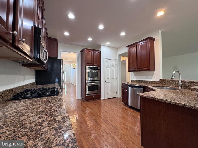 Building Photo - 8561 Barrow Furnace Ln