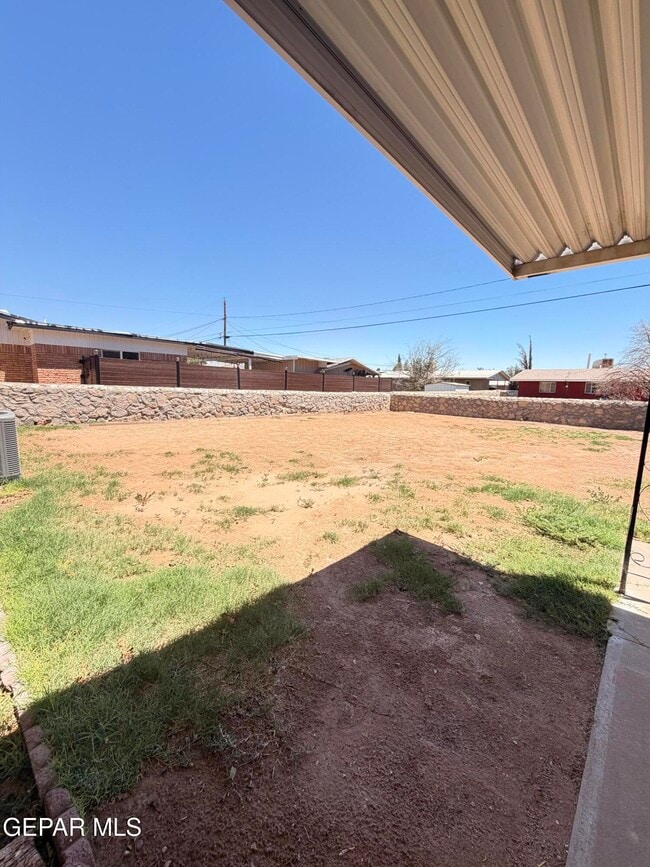 Building Photo - 5726 Waycross Ave