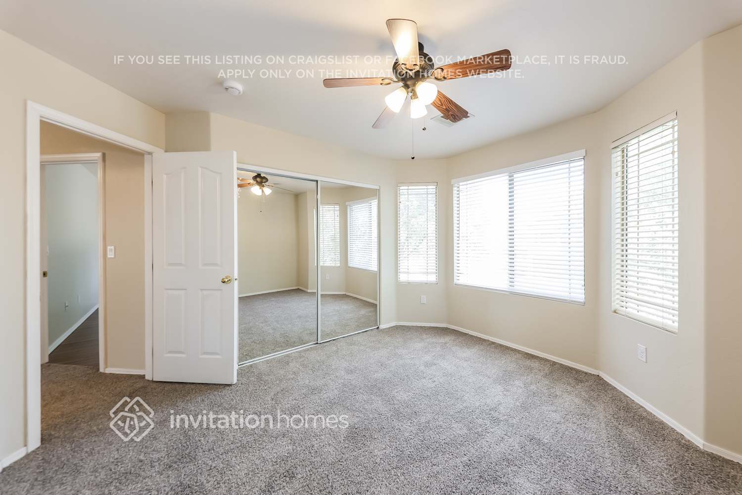 Building Photo - 7447 W Trails Dr