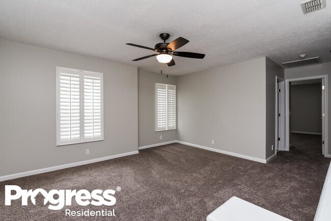 Building Photo - 104 Stirrup Ct