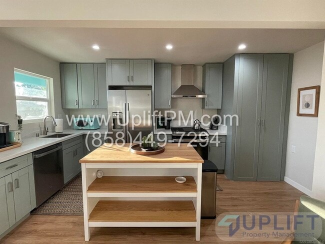 Building Photo - 3132 30th St