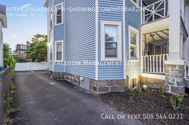 Building Photo - 381 Adams St