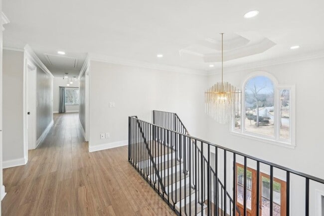 Building Photo - 1600 Spring Arbor Ct
