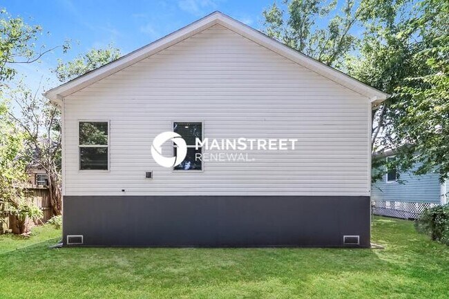 Building Photo - 4 Bedroom Pet-Friendly Home in Houston, TX with Main Street Renewal