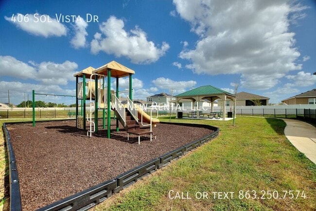 Building Photo - 406 Sol Vis Dr