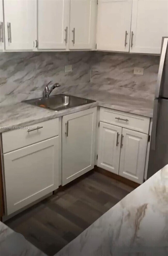 Building Photo - 7060 NW 179th St