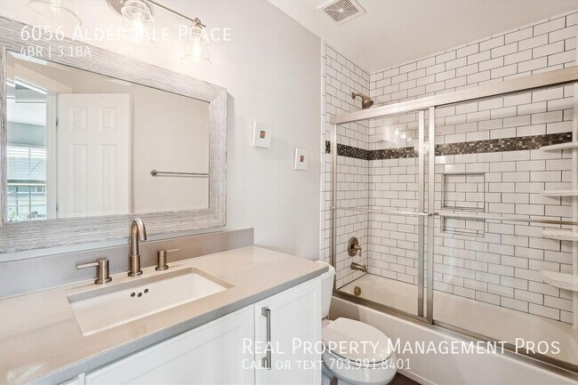 Building Photo - 6056 Alderdale Pl