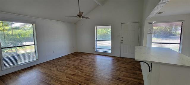 Building Photo - 306 W Hale Ave