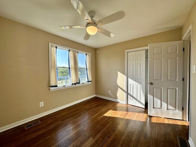 Building Photo - Charming 3 Bedroom/1.5 Bathroom Home in Norrisville, MD!