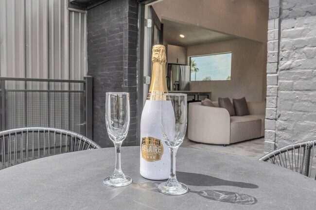 Building Photo - 2683 Blodgett St