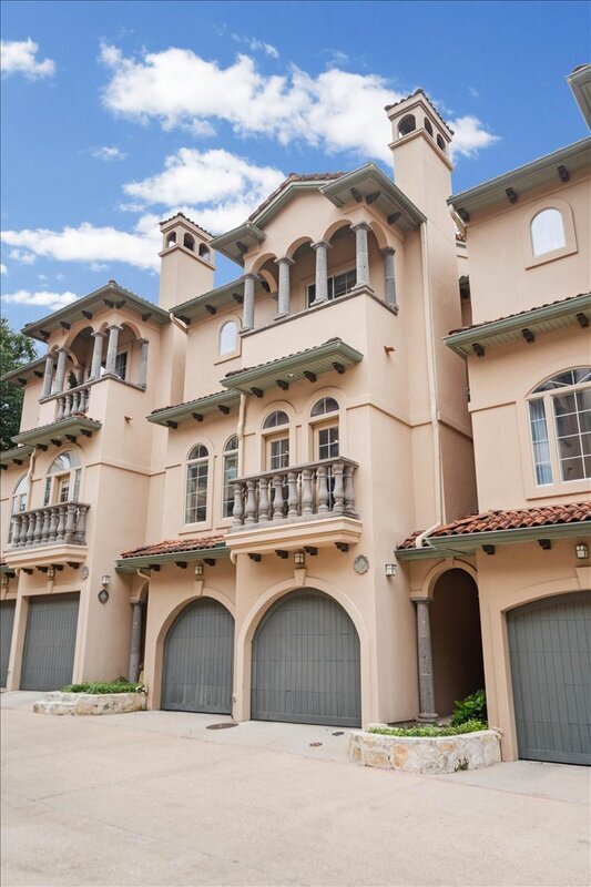 Building Photo - 1529 Barton Springs Rd