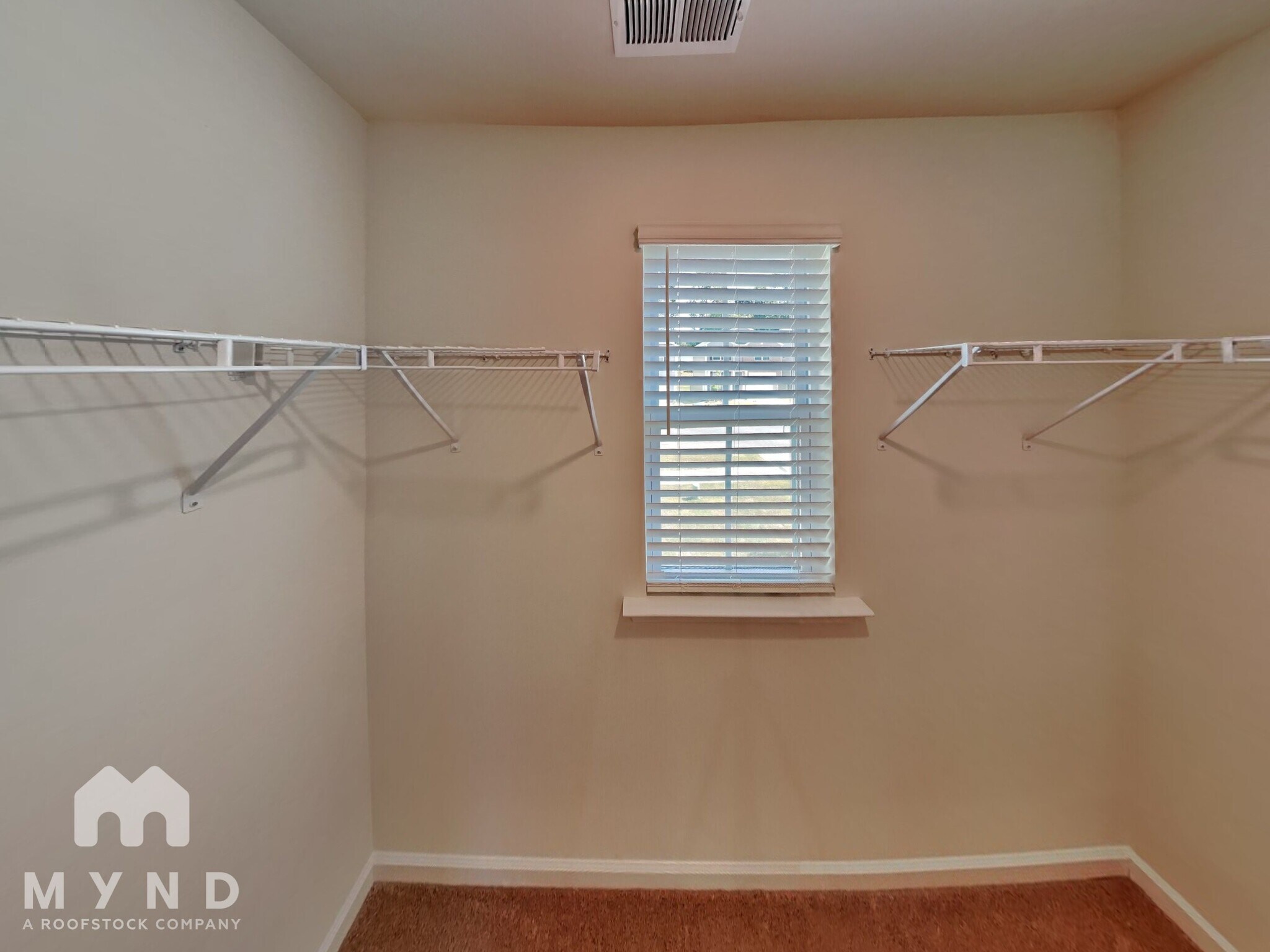 Building Photo - 2126 Allium Dr