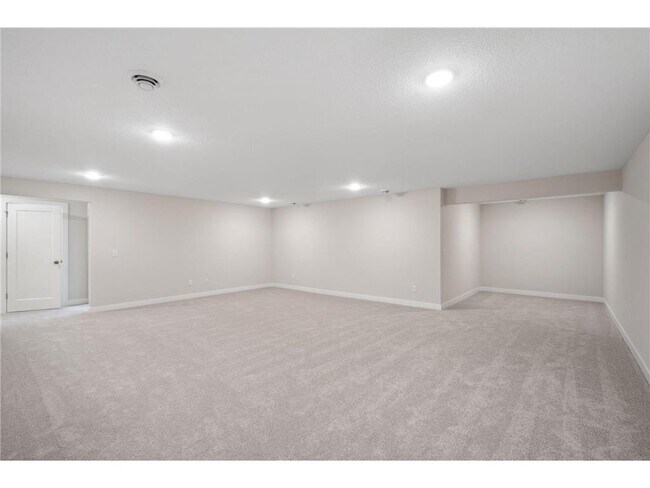 Building Photo - 13104 Ghia Ct NE