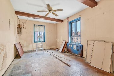 Building Photo - 1440 East Ave