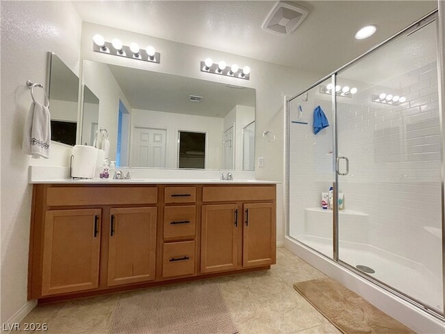 Building Photo - 8520 Little Fox St