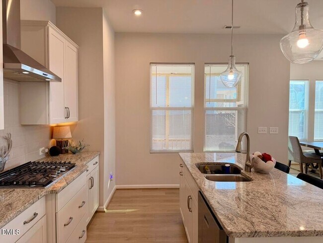 Building Photo - 52 Comfort Ct