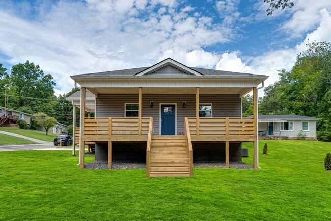 Primary Photo - New Construction 3 bed, 2 bath house for rent