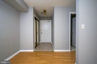Building Photo - 115 Cascade Ct