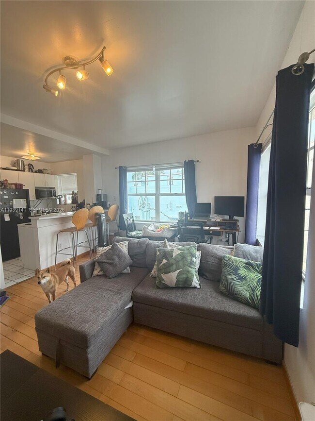 Building Photo - 1255 Pennsylvania Ave